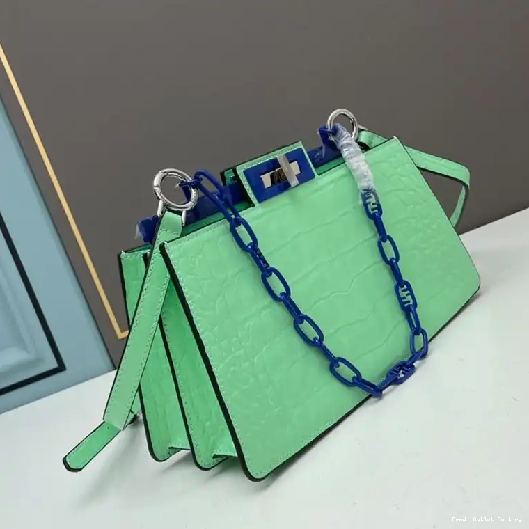 Cheap HOT Cut Crocodile Medium Bag Leather Fendi Green Peekaboo In 0512